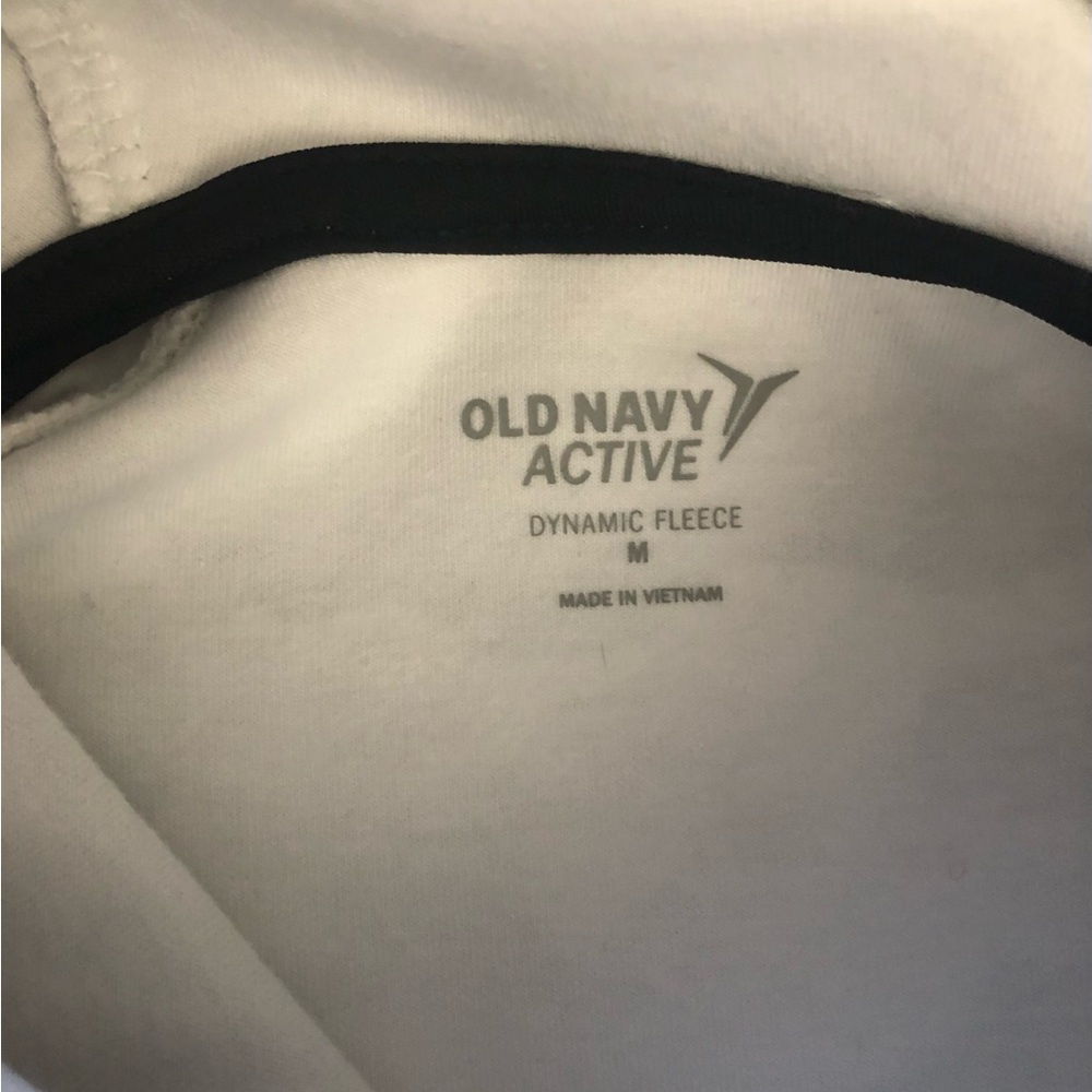 Men’s Old Navy camo hoodie in grey and white. Size medium short sleeve. - Picture 2 of 3